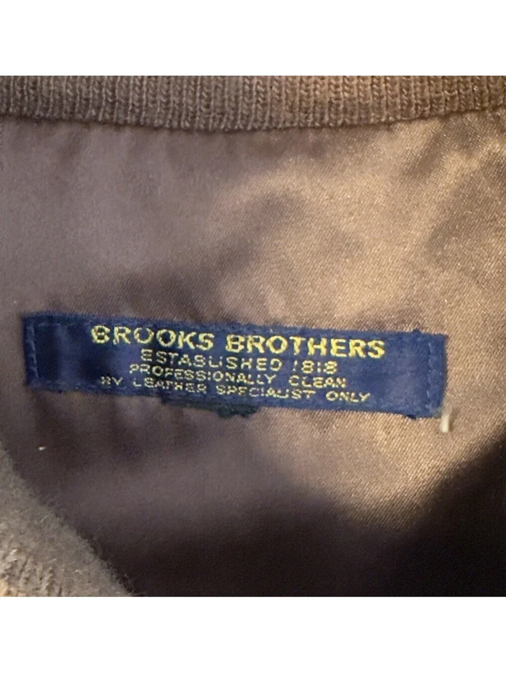 Brooks Brothers excellent pre